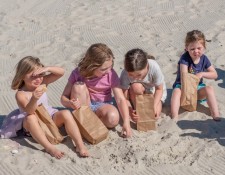 Preschool-Explorers-Red-River-Beach-21-June-2022-Gerry-Beetham_14